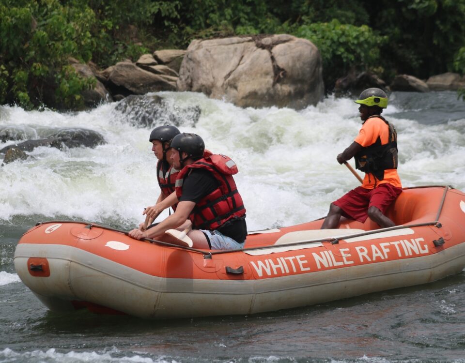 What to Expect When You Go White Water Rafting?